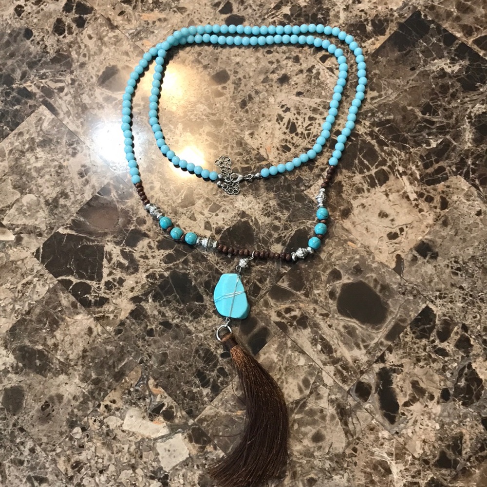 Tassel necklace